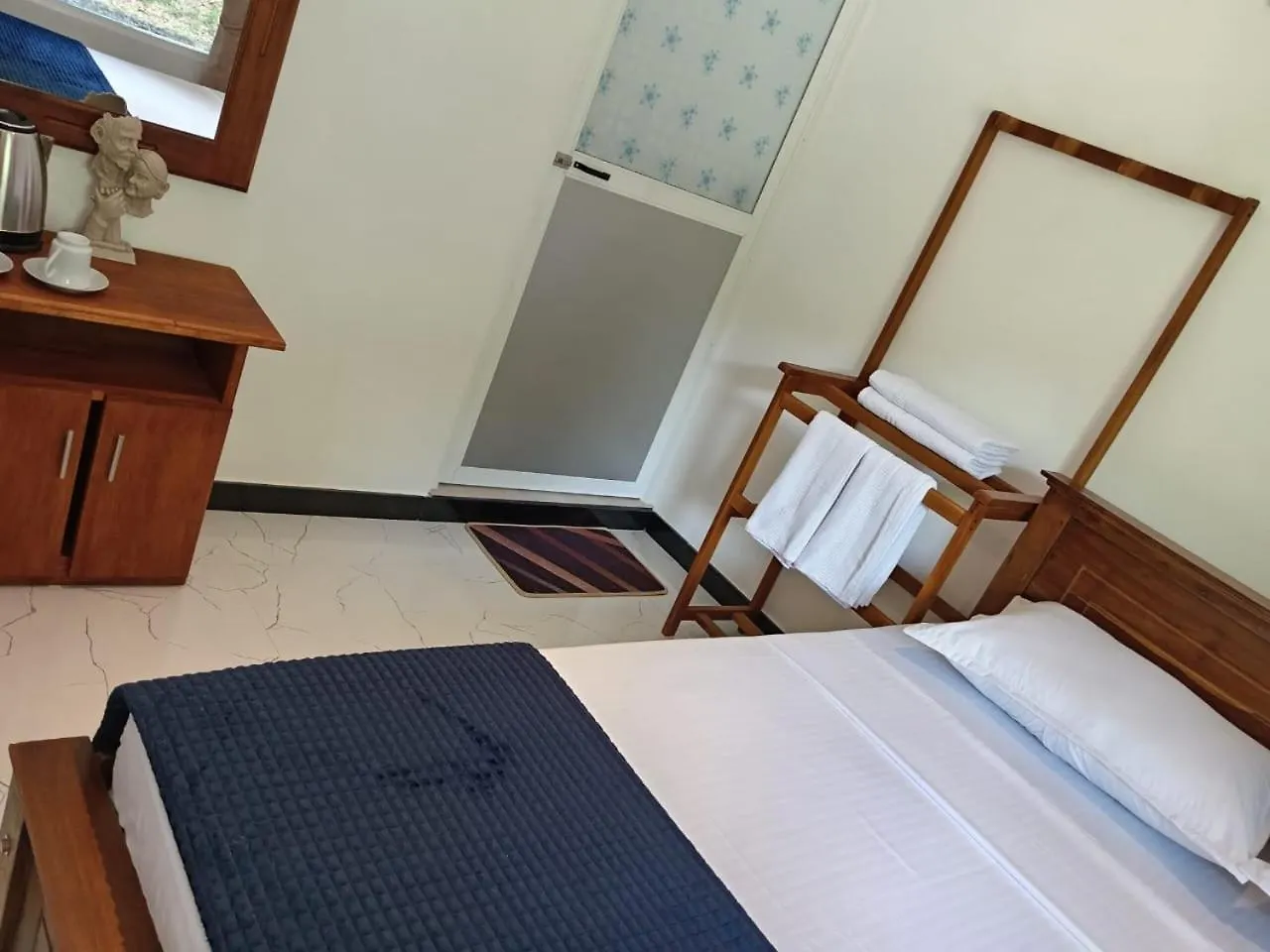 게스트하우스 Urban Lodge 캔디